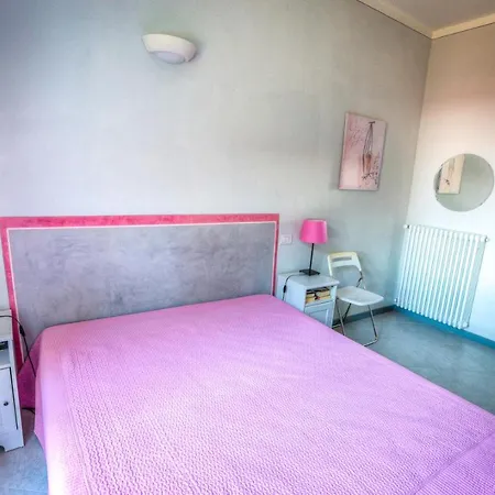 Mila Aparthotel *